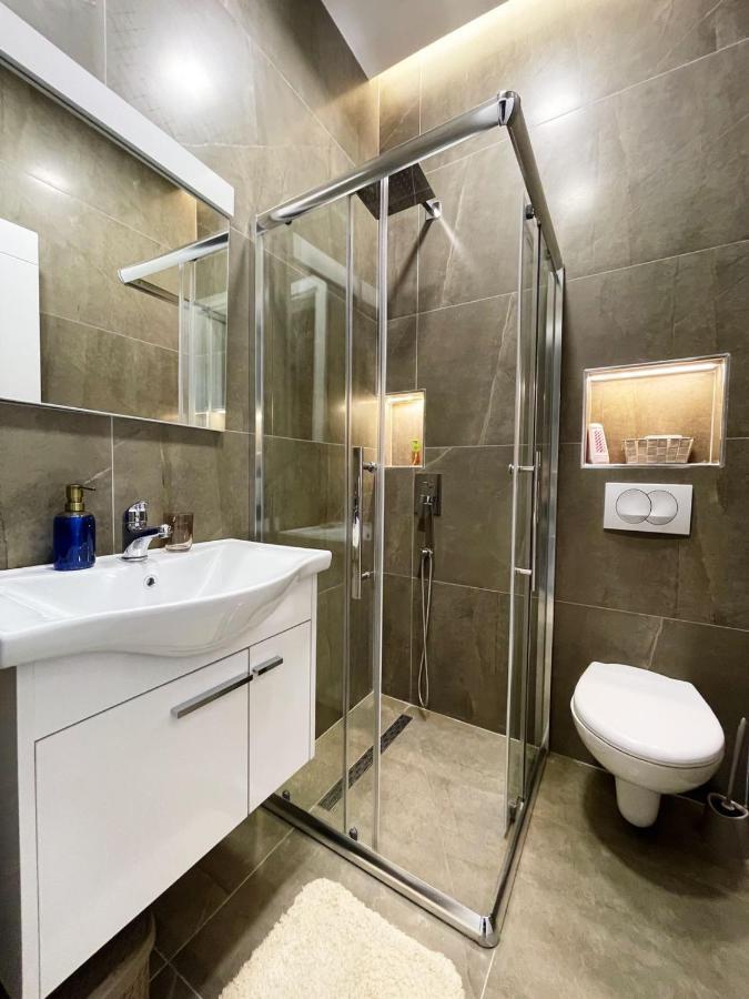 Apartment Aj Apartments, Hidden Gem In The Heart Of