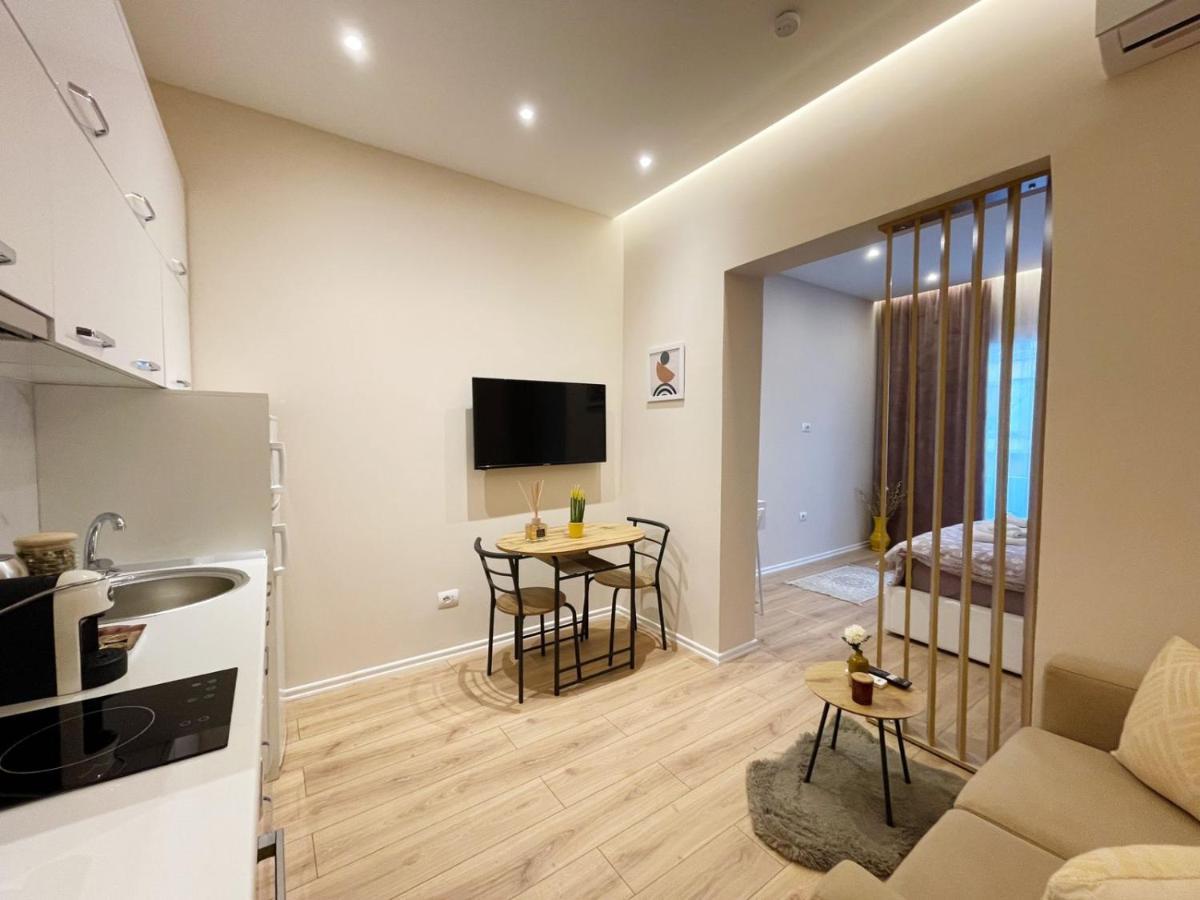Aj Apartments, Hidden Gem In The Heart Of *